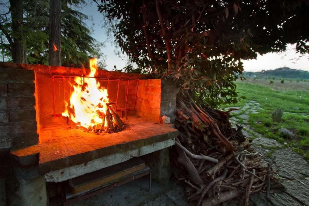 Tenuta Terensano Monleale Buitenkant foto