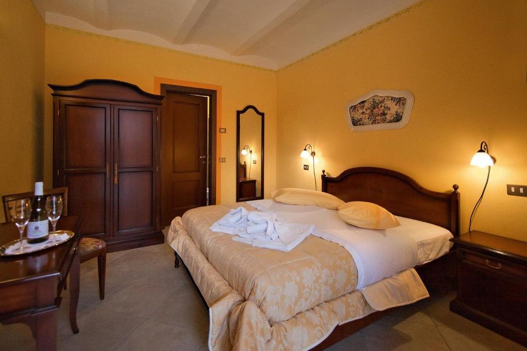 Tenuta Terensano Monleale Buitenkant foto